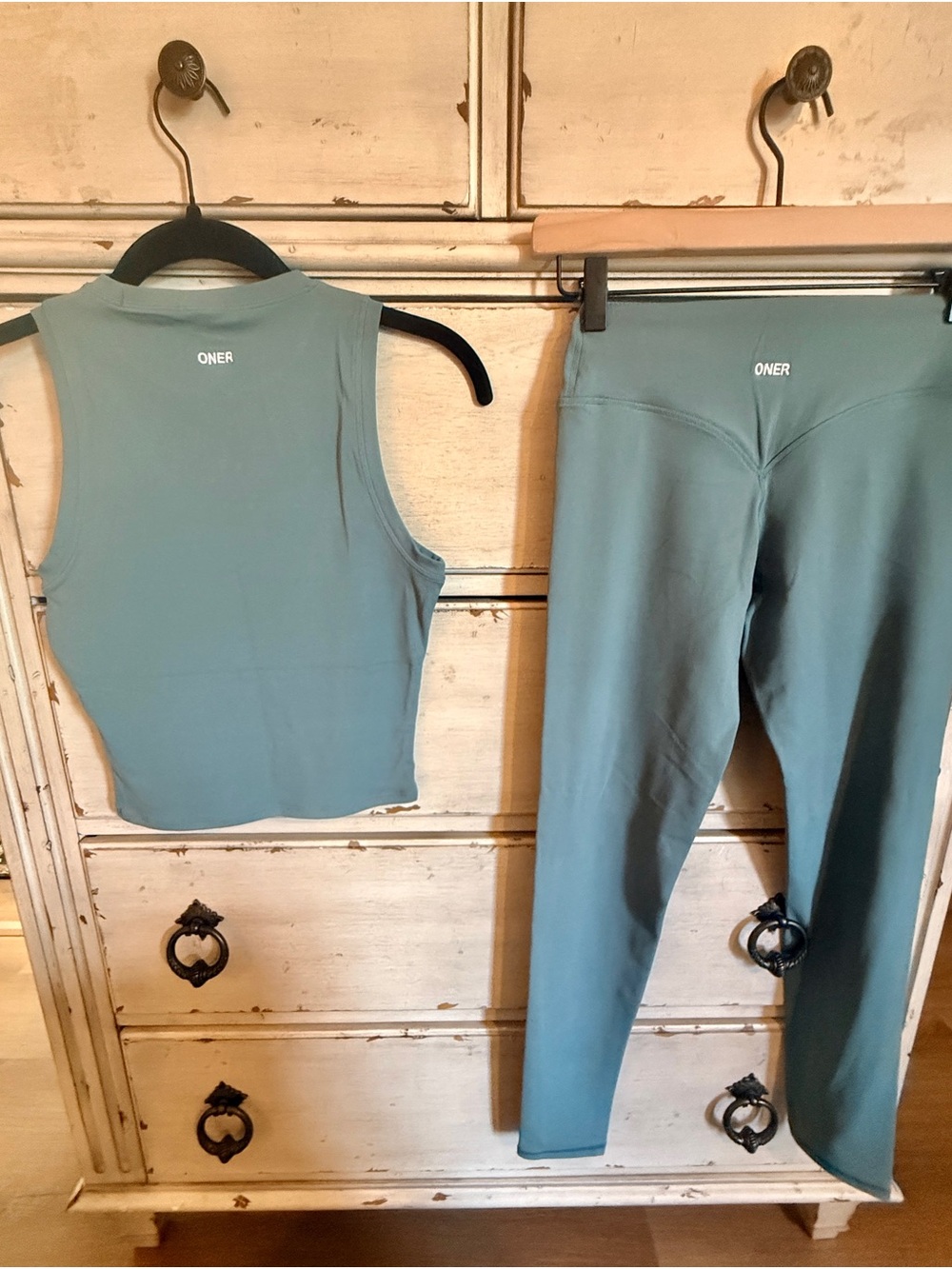 Oner Active Set NWOT - Picture 2 of 2